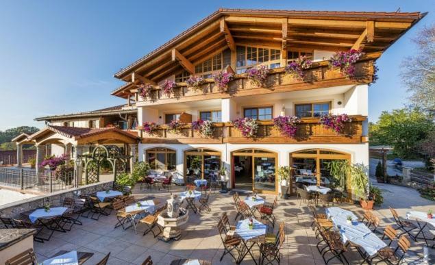 Landgasthaus & Hotel Kurfer Hof Bad Endorf Extérieur photo
