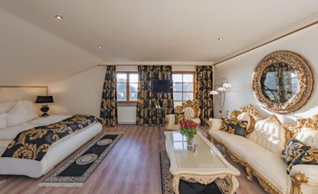 Landgasthaus & Hotel Kurfer Hof Bad Endorf Extérieur photo
